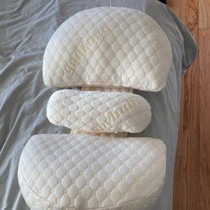 Baby Bub maternity pillow